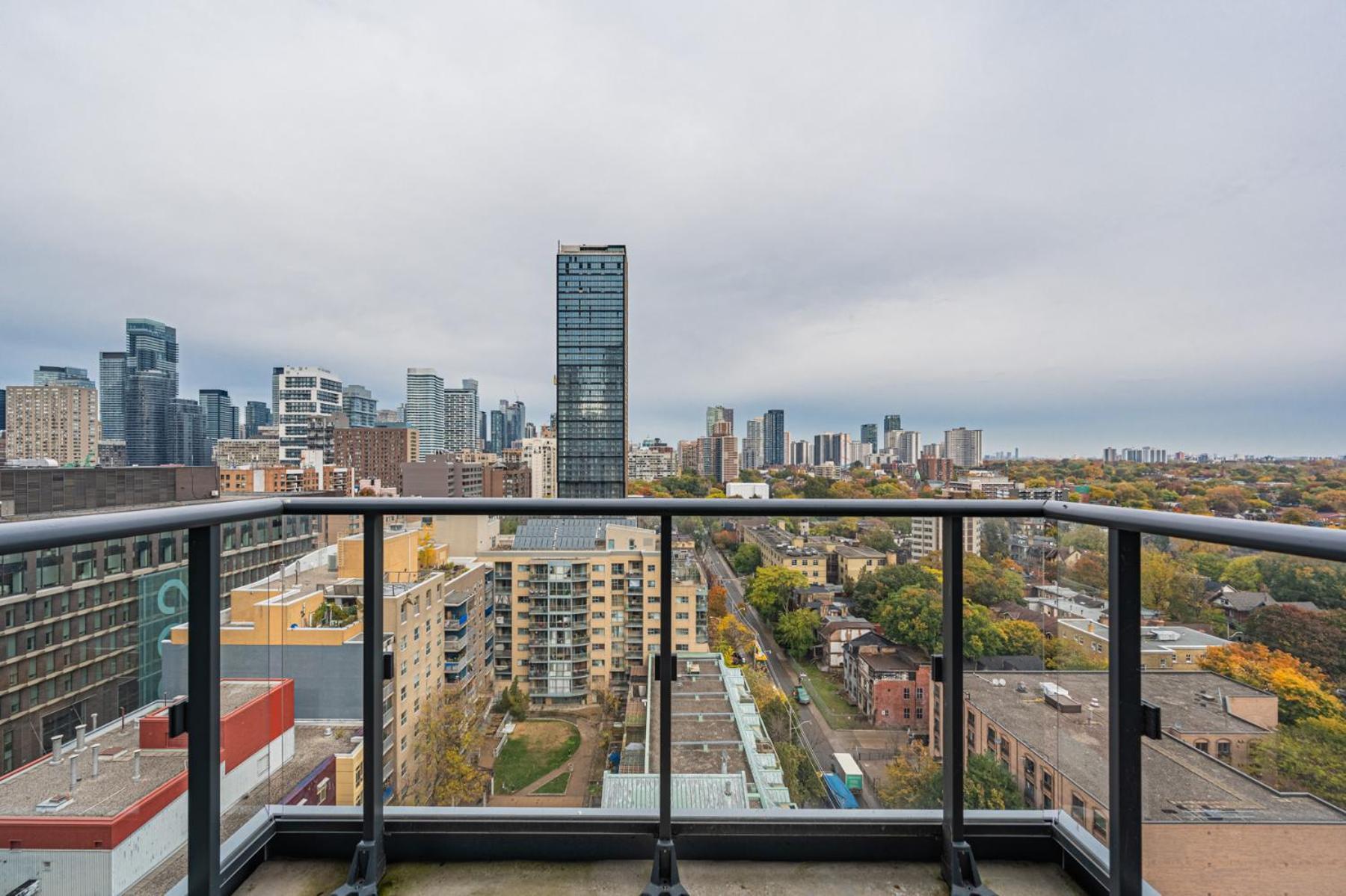 Toronto Garden Suites 외부 사진